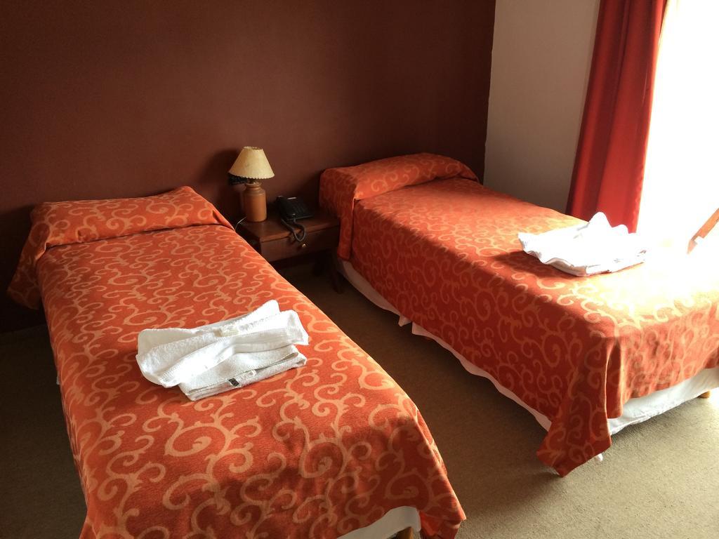 Kuntur Hotel Capilla del Monte Szoba fotó